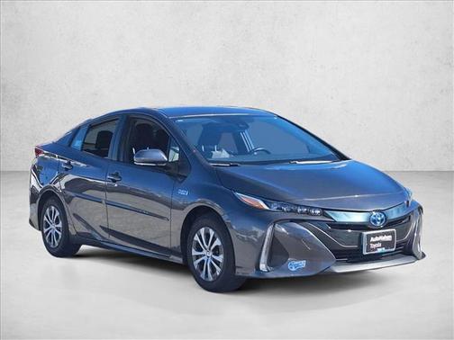 2022 Toyota Prius Prime LE