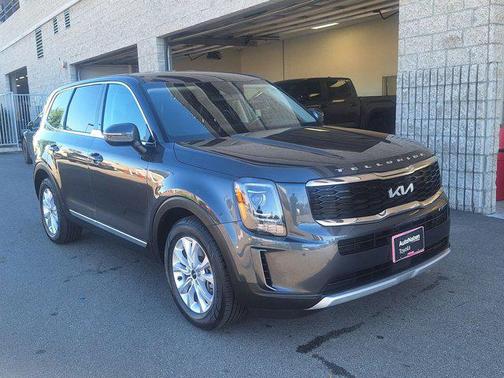 2022 Kia Telluride LX