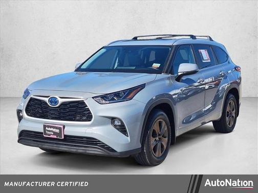 2023 Toyota Highlander Hybrid XLE