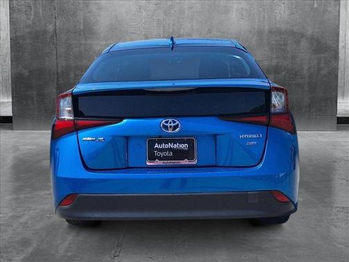 2019 Toyota Prius L
