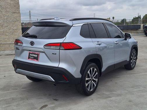 2022 Toyota Corolla Cross XLE