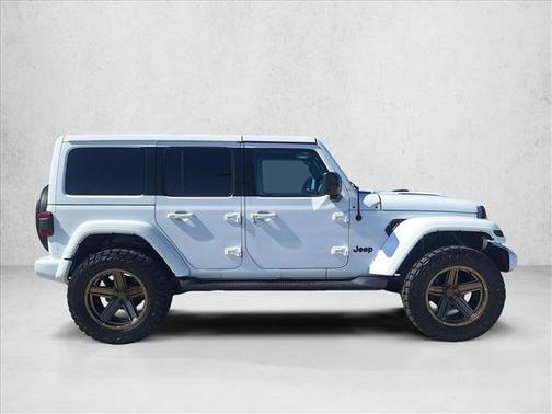 Bright White Clearcoat 2020 Jeep Wrangler Unlimited Freedom 4x4