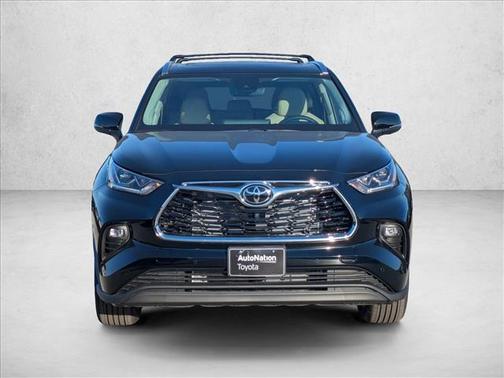 2025 Toyota Highlander Limited