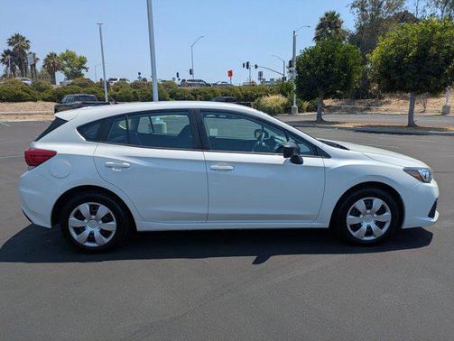 2022 Subaru Impreza Base