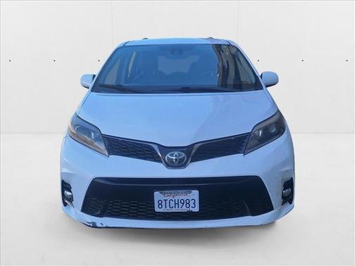 2018 Toyota Sienna SE