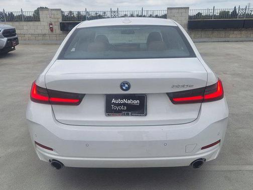 Alpine White 2023 BMW 330e 330e