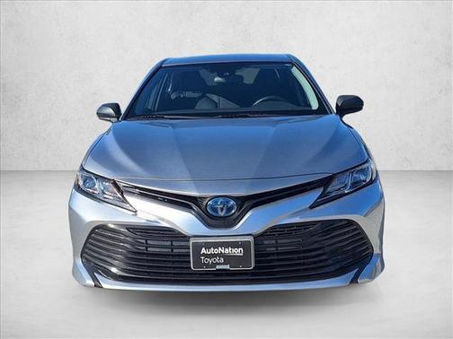 2019 Toyota Camry Hybrid LE