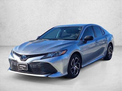 2019 Toyota Camry Hybrid LE