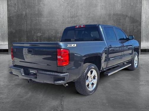 2018 Chevrolet Silverado 1500 2LT