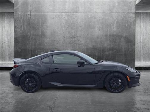 2024 Toyota GR86 Premium