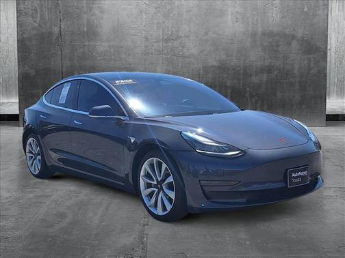 2019 Tesla Model 3 Long Range