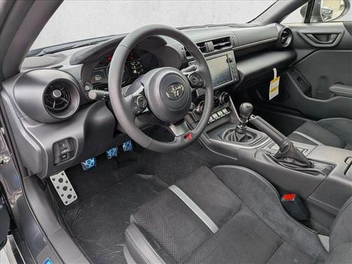 Pavement 2026 Toyota GR86 Premium