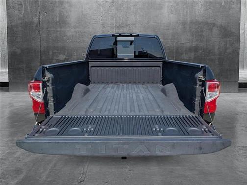 2017 Nissan Titan S