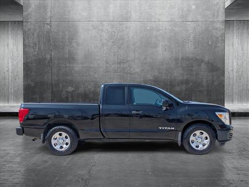 2017 Nissan Titan S
