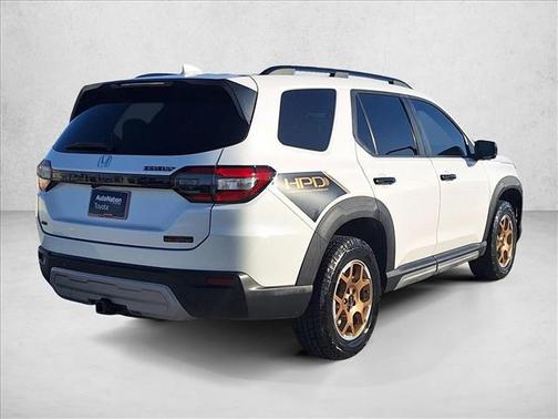 2024 Honda Pilot TrailSport