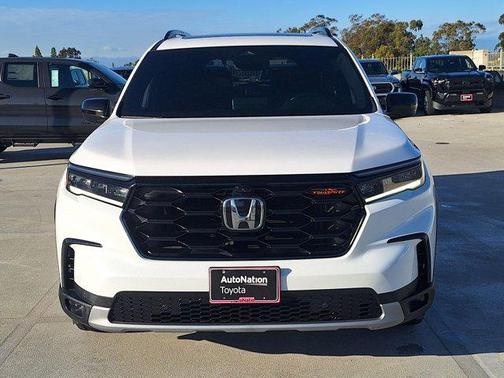 2024 Honda Pilot TrailSport