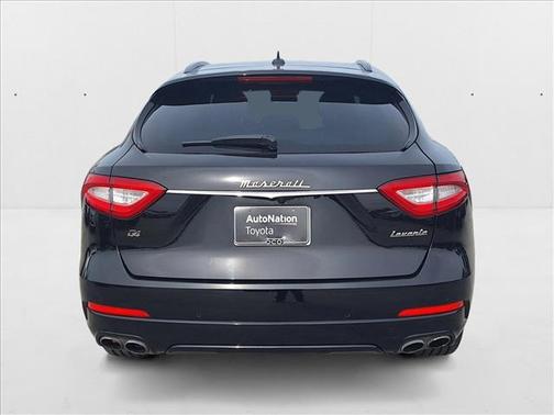 2018 Maserati Levante Base