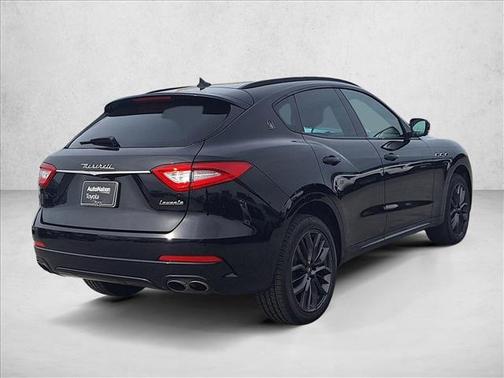 2018 Maserati Levante Base
