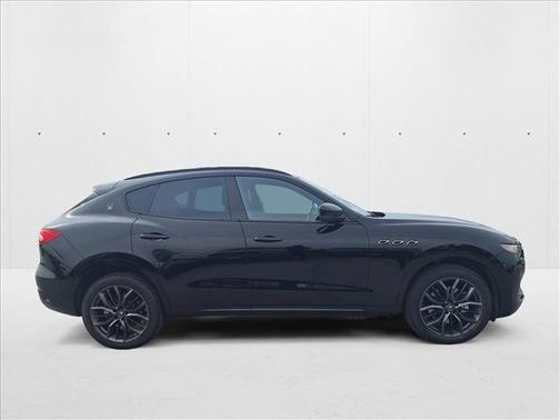 2018 Maserati Levante Base