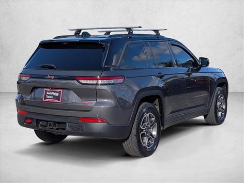 Baltic Gray Metallic Clearcoat 2022 Jeep Grand Cherokee Trailhawk