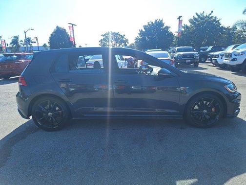 2019 Volkswagen Golf GTI 2.0T S 4-Door