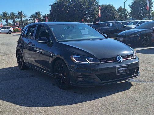 2019 Volkswagen Golf GTI 2.0T S 4-Door