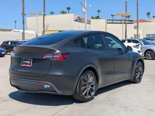 2021 Tesla Model Y Standard Range Rear-Wheel Drive