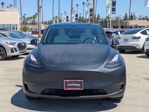 2021 Tesla Model Y Standard Range Rear-Wheel Drive