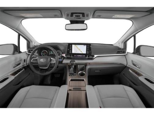 2025 Toyota Sienna Limited 7-Passenger