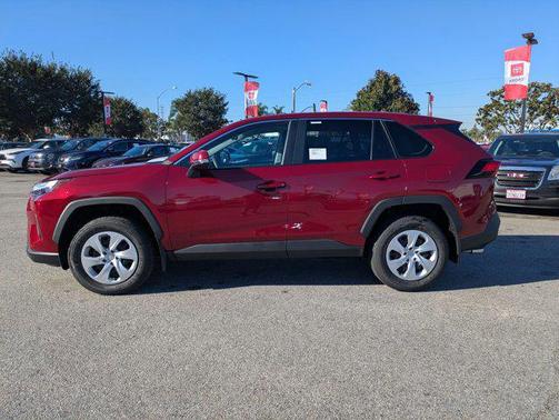 2025 Toyota RAV4 LE