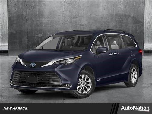 2023 Toyota Sienna XLE 7 Passenger