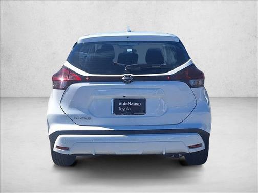 2023 Nissan Kicks S