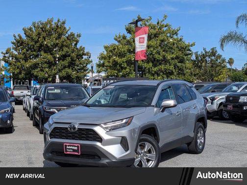 Silver Sky Metallic 2024 Toyota RAV4 XLE