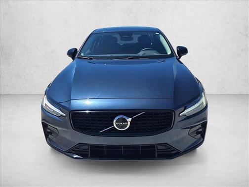 Denim Blue Metallic 2024 Volvo S60 B5 Core Dark Theme