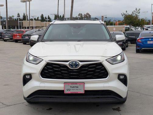 2021 Toyota Highlander Hybrid XLE