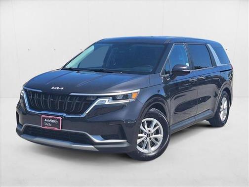 2022 Kia Carnival LXS
