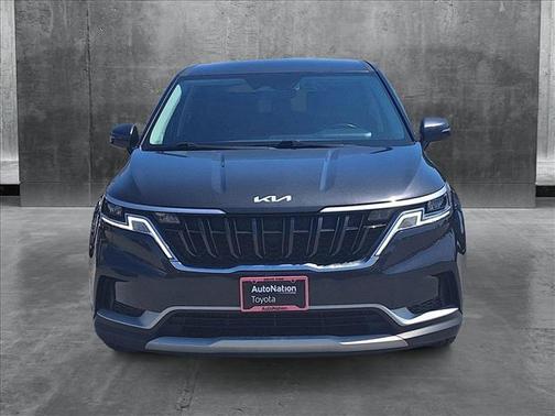 2022 Kia Carnival LXS