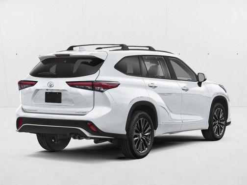 Wind Chill Pearl 2026 Toyota Highlander XSE