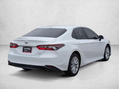Ice Cap 2023 Toyota Camry LE