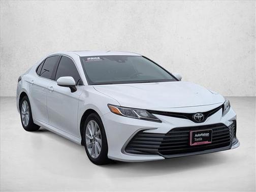 Ice Cap 2023 Toyota Camry LE