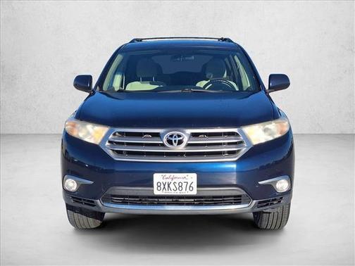 2013 Toyota Highlander SE