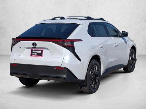Wind Chill Pearl 2026 Toyota bZ XLE