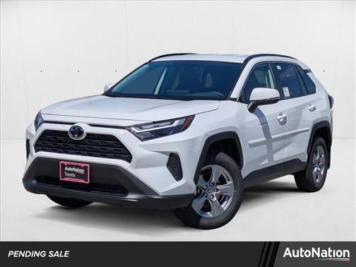 2025 Toyota RAV4 Hybrid LE