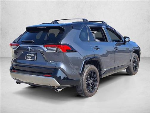 2023 Toyota RAV4 Hybrid SE