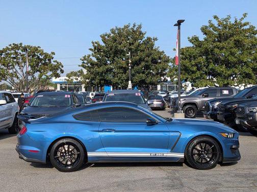 2019 Ford Shelby GT350 Base