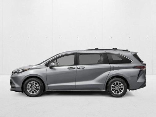 Midnight Black Metallic 2026 Toyota Sienna LE
