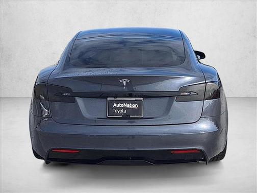 2021 Tesla Model S Long Range