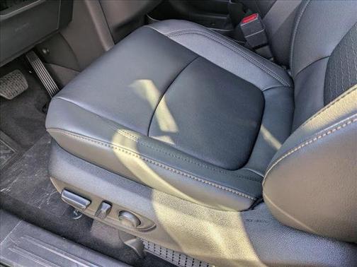 2025 Toyota Sienna Woodland Edition