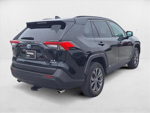 2022 Toyota RAV4 Hybrid XLE Premium