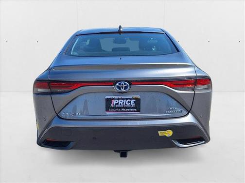 2022 Toyota Mirai Base
